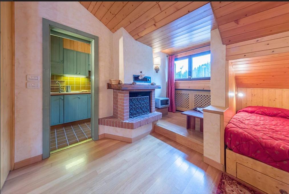 Deliziosa Mansarda Ai Piedi Della Pista 3Tre Apartman Madonna Kültér fotó