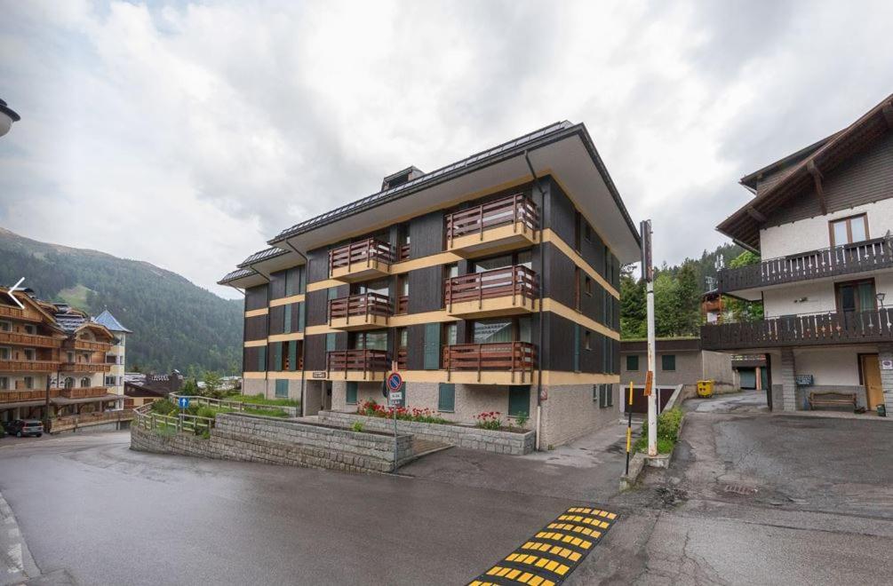 Deliziosa Mansarda Ai Piedi Della Pista 3Tre Apartman Madonna Kültér fotó